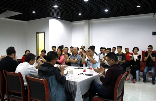 大秦置業(yè)公司深入一線宣講寧董事長講話精神