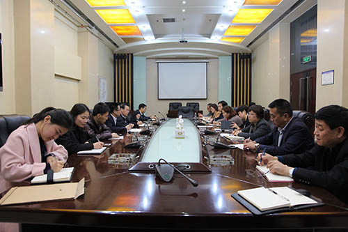 機(jī)關(guān)第一黨支部召開(kāi)黨員大會(huì)學(xué)習(xí)傳達(dá)干部大會(huì)精神