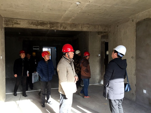 天工公司土建四部神木新村神南華府27、28#樓順利通過竣工驗(yàn)收