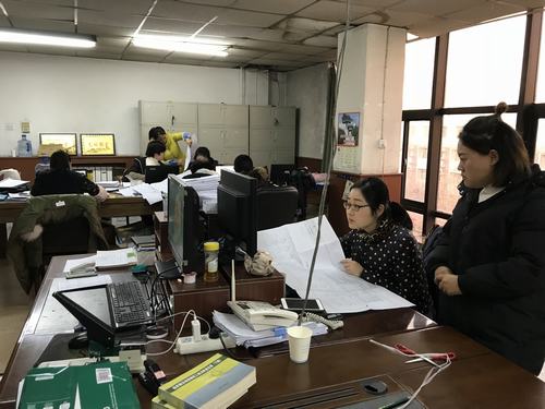 在“雙特百億”目標的引領(lǐng)下奮勇向前