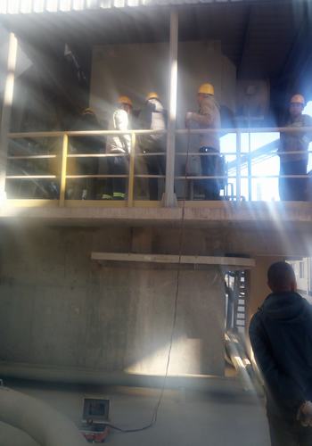 設(shè)備租賃中心順利完成與生態(tài)水泥預防試驗合同簽訂