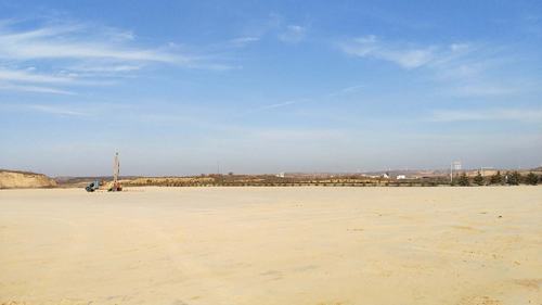 韓城分公司乾元120萬噸年低階粉煤快速熱解工業(yè)示范項目工程場平土方工程二標(biāo)段工程順利通過竣工驗收