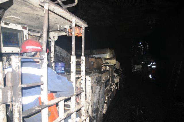 掘進(jìn)公司小保當(dāng)項目部單頭月進(jìn)尺831米勇奪月度第一