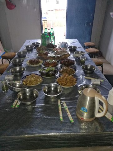 中亞公司:舉國節(jié)日濃濃  工地異樣精彩