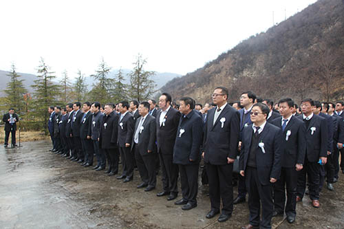 建設(shè)集團召開安全警示教育會暨安全生產(chǎn)例會