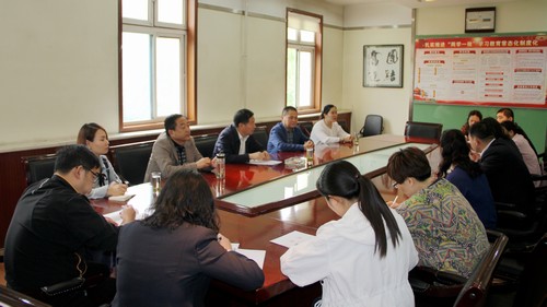 銅煤公司邀請(qǐng)中國煤炭報(bào)陜西站站長一行指導(dǎo)新聞宣傳工作