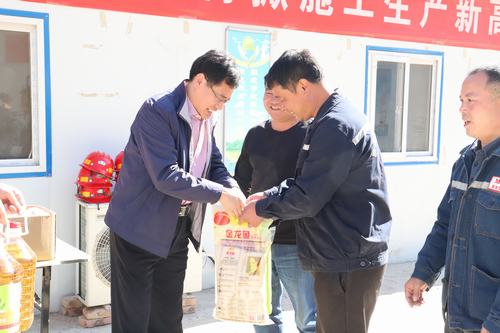 司正林深入礦建二公司車村項(xiàng)目部、天工瑞能項(xiàng)目部走訪慰問