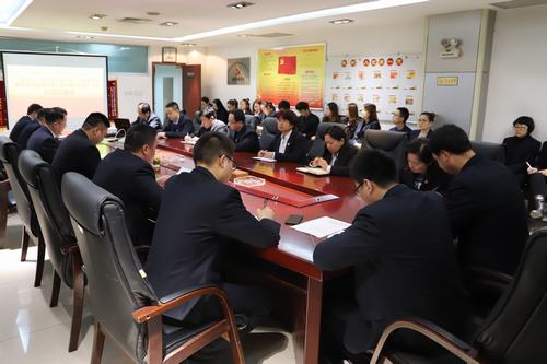 礦建二公司“講政治、敢擔(dān)當(dāng)、改作風(fēng)”專題教育及違規(guī)收送禮金問(wèn)題專項(xiàng)整治工作全面鋪開(kāi)