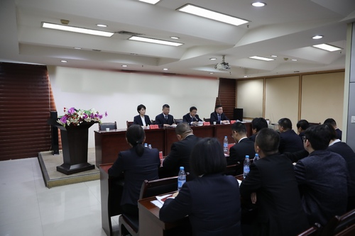 路橋分公司貫徹傳達(dá)陜煤建設(shè)2019“四會”精神
