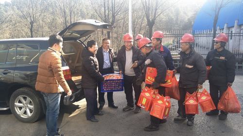 堅(jiān)守崗位，我們一直在......