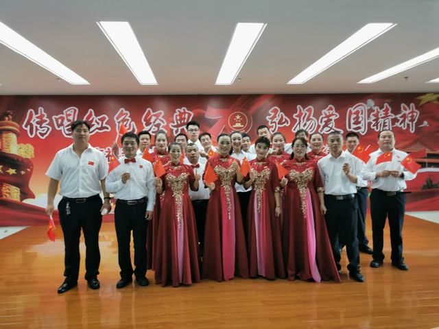 陜煤建設(shè)洗選煤運(yùn)營公司澄合山陽運(yùn)營項(xiàng)目部喜獲山陽煤礦國慶職工歌唱比賽二等獎