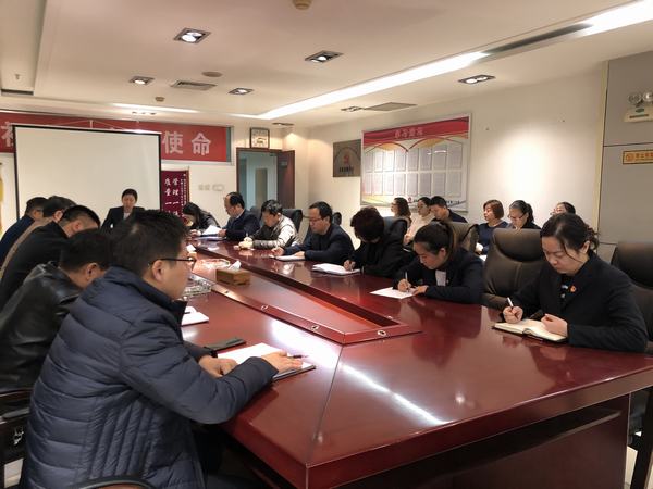 陜煤建設(shè)礦建二公司機(jī)關(guān)黨支部召開“不忘初心、牢記使命”專題組織生活會(huì)