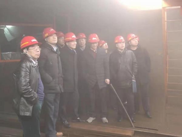 公司領(lǐng)導(dǎo)楊讓順蒞臨陜煤建設(shè)礦建二公司王峰項(xiàng)目部檢查指導(dǎo)工作