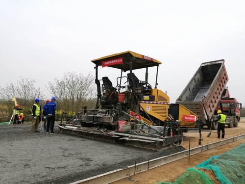陜煤建設(shè)路橋分公司各項目全力以“復(fù)”，戰(zhàn)正酣