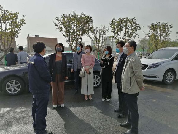 省國(guó)資委鄭玲、陜煤集團(tuán)副總經(jīng)理尚建選、陜煤研究院副院長(zhǎng)王蘇健一行蒞臨陜煤研究院項(xiàng)目檢查指導(dǎo)工作