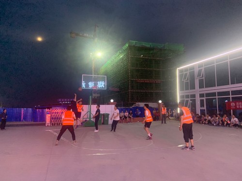 陜煤建設銅煤公司第十六項目部舉辦“團結(jié)進取賽風采，青春飛揚再出發(fā)”友誼籃球賽