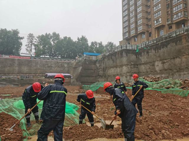 陜煤建設(shè)韓城分公司土建二項目部：雨期來臨，聞“汛”而動，嚴(yán)陣以待抓“三防”