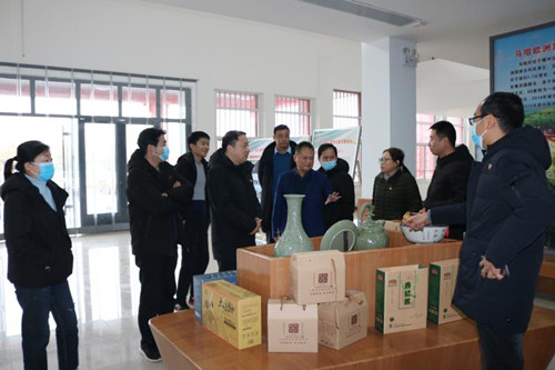 澄城卷煙廠(chǎng)到陜煤建設(shè)川耀公司參觀(guān)學(xué)習(xí)