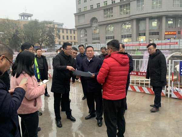 咸陽(yáng)市副市長(zhǎng)王靖一行蒞臨咸陽(yáng)市城市停車(chē)場(chǎng)BOT項(xiàng)目調(diào)研