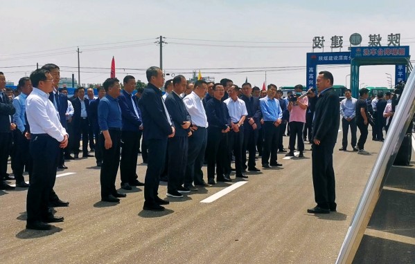 渭南市委書記王琳一行深入陜煤建設(shè)渭南分公司南京金龍純電動商用車建設(shè)項目視察工作