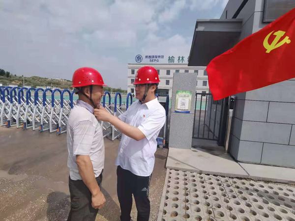 陜煤建設(shè)銅煤公司第五項目部干部職工學(xué)黨史汲取奮進(jìn)力量 立足崗位抓生產(chǎn)保安全