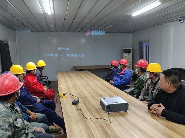 陜煤建設洗選煤運營公司第六項目部：推深走實，力?！鞍偃瞻踩?></div>
                                <div   id=