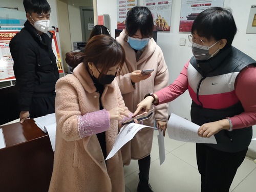 陜煤建設(shè)路橋分公司黨團(tuán)聯(lián)手，筑好防疫“兩道墻”
