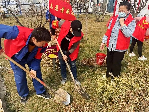 陜煤建設(shè)澄合分公司各基層單位開展“植樹護綠，美麗家園”義務(wù)植樹活動