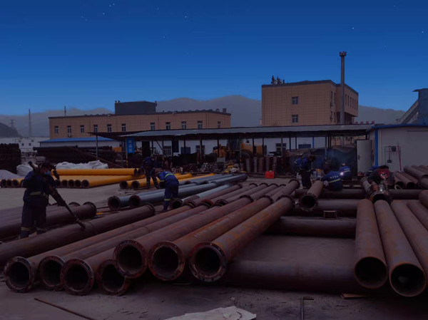 陜煤建設(shè)咸陽分公司安裝項目部：加班加點趕工期，齊心協(xié)力搶進度