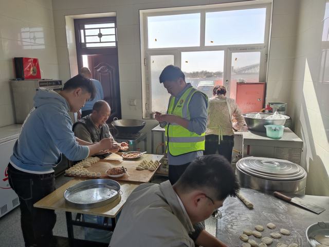 陜煤建設(shè)銅煤公司：最美“五月天”，我們的打開方式