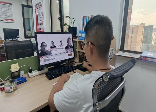陜煤建設(shè)西北分公司開展“筑牢拒腐防變防線，敲響廉潔自律警鐘”廉政警示教育活動