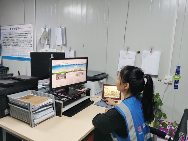 陜煤建設(shè)韓城分公司：中秋，我想對(duì)你說(shuō)……