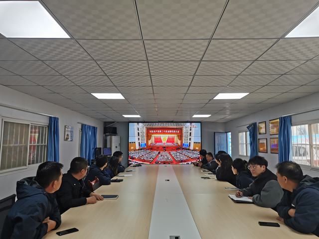 陜煤建設(shè)韓城分公司土建二項(xiàng)目部：“線上+線下”全員“充電蓄能”，構(gòu)建大學(xué)習(xí)格局