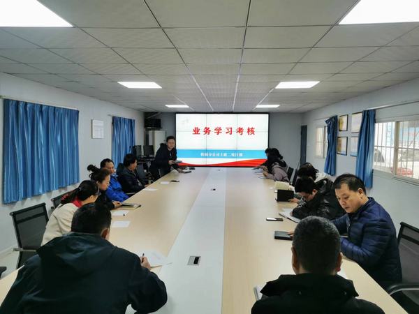 陜煤建設(shè)韓城分公司土建二項目部：“三字經(jīng)”打造“學(xué)習(xí)型”團隊顯實效