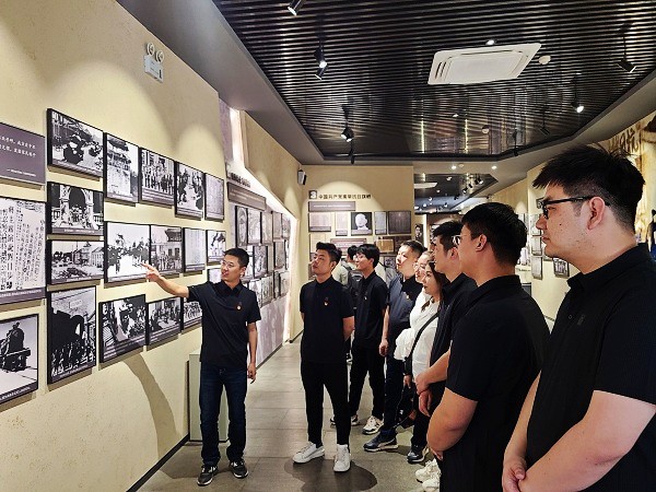 陜煤建設(shè)澄合分公司各單位開展紅色尋訪豐富主題黨日活動