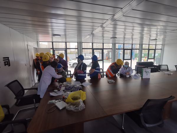 陜煤建設銅煤公司第七項目部送關愛進一線