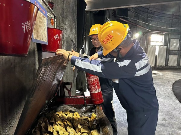 陜煤建設(shè)洗選煤運(yùn)營公司開展應(yīng)急科普“五個(gè)一”宣傳活動