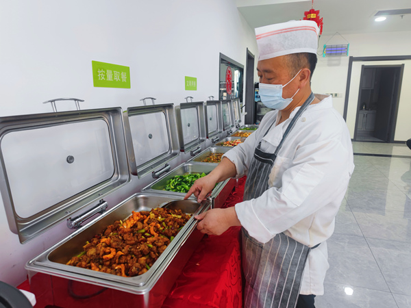 陜煤建設(shè)礦建三公司：走進(jìn)職工食堂，品嘗?！笆睢泵朗?></div>
                                <div   id=