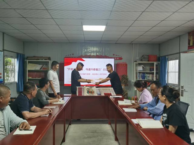 陜煤建設(shè)韓城分公司土建十二項目部：“四色閱讀”點亮讀書燈，讓生活溢滿書香