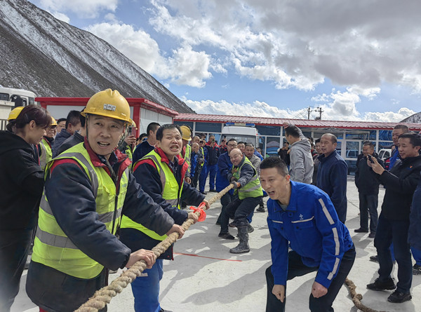 陜煤建設礦建三公司：中秋“邂逅”國慶，陜煤建設人花式度雙節(jié)