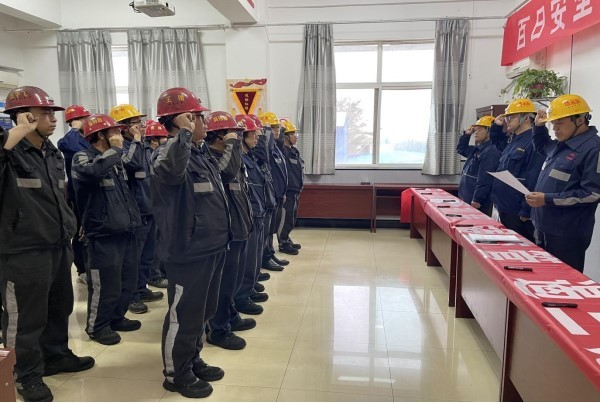 陜煤建設(shè)洗選煤運(yùn)營(yíng)公司澄合山陽(yáng)運(yùn)營(yíng)項(xiàng)目部：黨員身邊無(wú)事故，遵章守紀(jì)立新標(biāo)