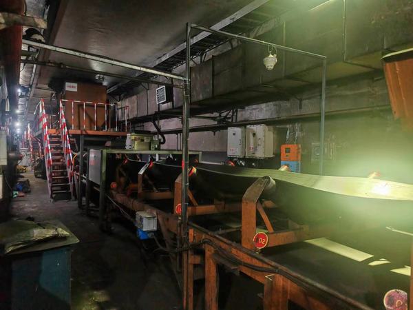 陜煤建設(shè)洗選煤運營公司第二項目部：檸條塔721、722膠帶機帶面更換工程順利完工