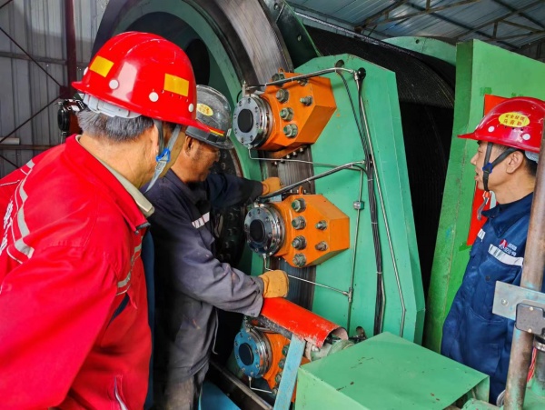 陜煤建設(shè)礦建三公司：提升管理效能，打造提升運輸“安全線”