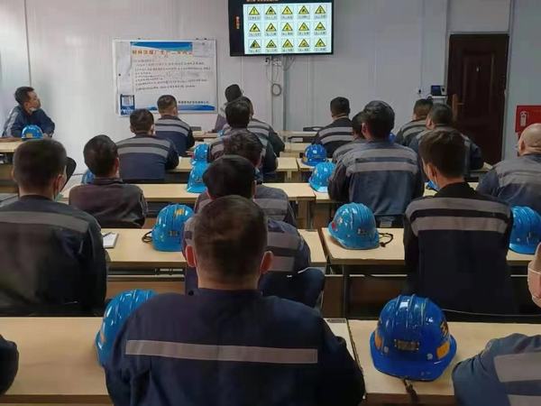 陜煤建設(shè)洗選煤運營公司：全力沖刺 攻堅安全生產(chǎn)“下半場”