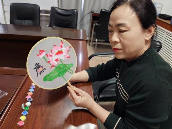 陜煤建設(shè)洗選煤運(yùn)營公司檸條塔運(yùn)營項(xiàng)目部開展：“巧手抒廉情，清風(fēng)揚(yáng)正氣”主題趣味手工活動