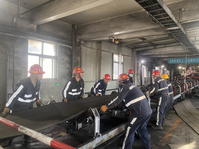 陜煤建設韓城分公司張家峁項目部：務實快干不停歇 奮楫揚帆正逢時