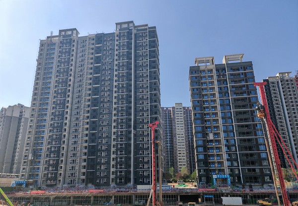 銅川新龍城一期項目3#、6#樓喜獲“陜西省建筑優(yōu)質(zhì)結(jié)構(gòu)工程”榮譽(yù)稱號