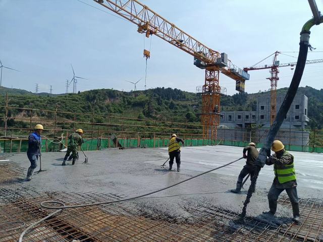 陜煤建設(shè)韓城分公司土建十一項(xiàng)目部：“雙輪驅(qū)”按下施工快鍵，“三維度”掀起建設(shè)熱潮