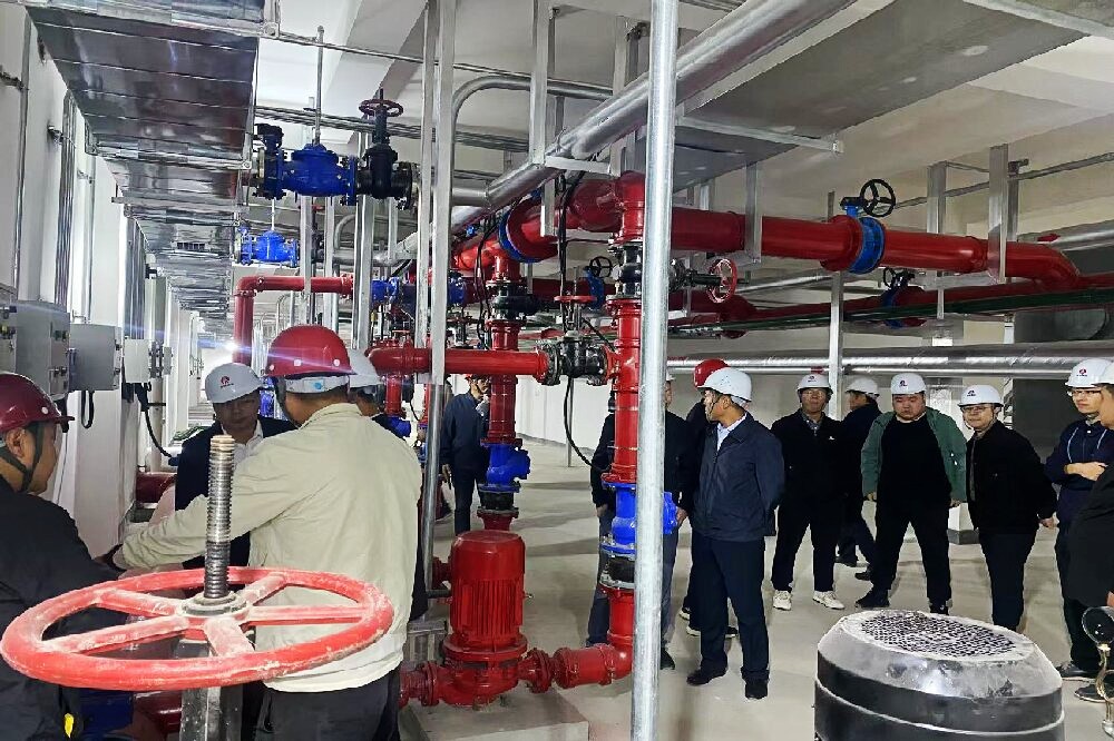 陜煤建設(shè)渭南分公司承建的胡家河二號(hào)風(fēng)井項(xiàng)目?jī)身?xiàng)單位工程順利通過(guò)竣工驗(yàn)收