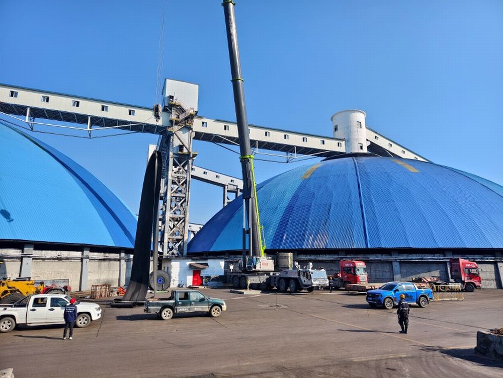 陜煤建設(shè)洗選煤運(yùn)營(yíng)公司第三項(xiàng)目部：風(fēng)雨無(wú)阻保生產(chǎn)，103 膠帶機(jī)更換帶面工程紀(jì)實(shí)